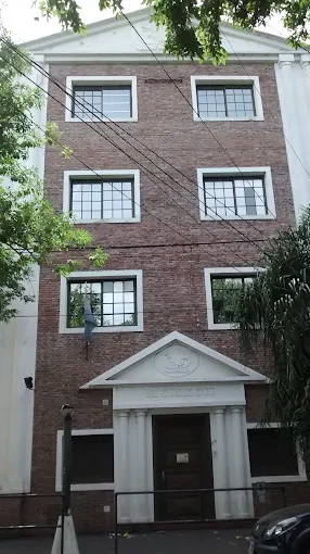 PASANTÍA RENTADA PARA ESTUDIANTES DE LOCUCIÓN
